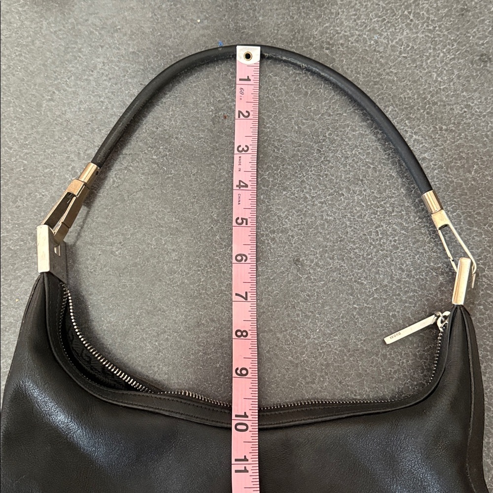 ✨ Authentic Gucci Tom Ford–Era Small Leather Hobo Bag (1997–1999) ✨ - Picture 16 of 17